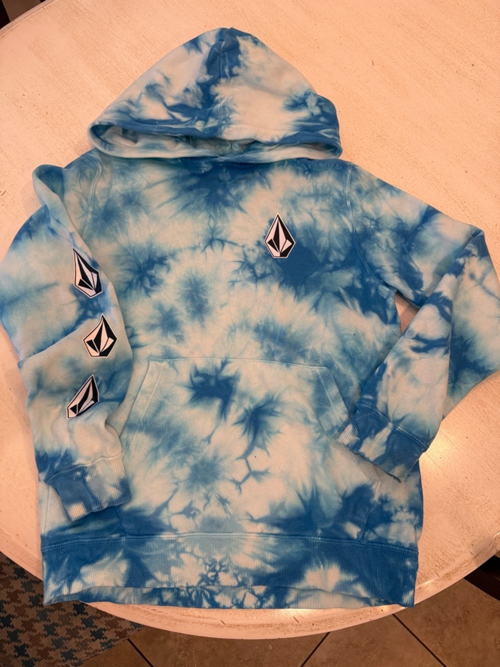 Volcom Blue & White Tie-Dye Pullover Hoodie